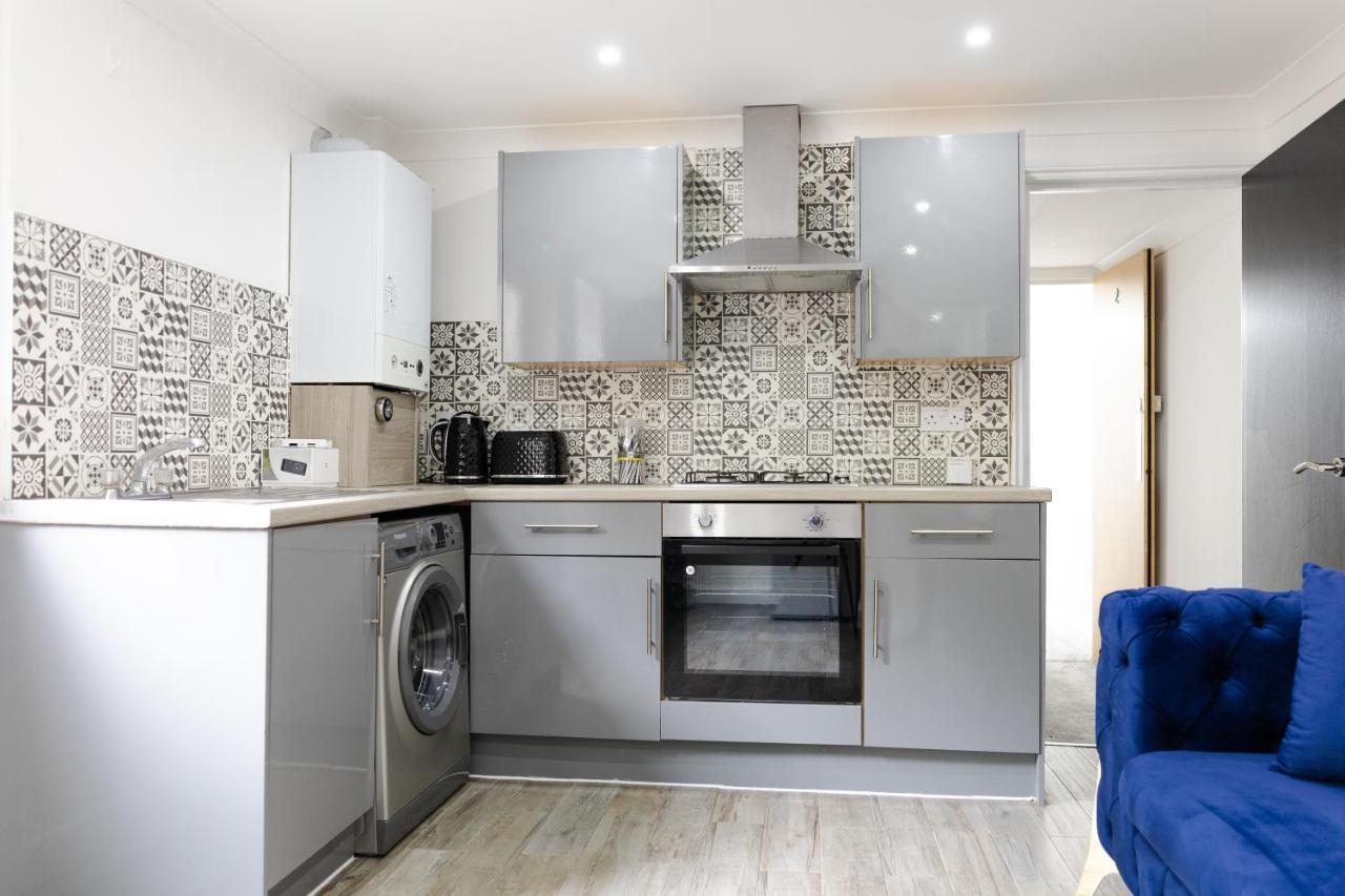 Chic Urban 2 Bedroom Apartments Cardiff Dış mekan fotoğraf