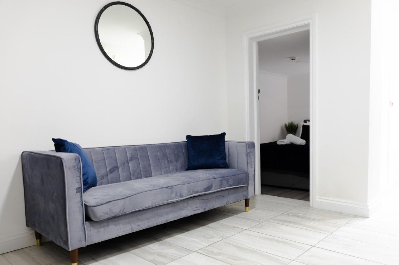 Chic Urban 2 Bedroom Apartments Cardiff Dış mekan fotoğraf